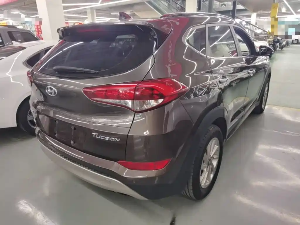 صورة 7 - Hyundai Tucson