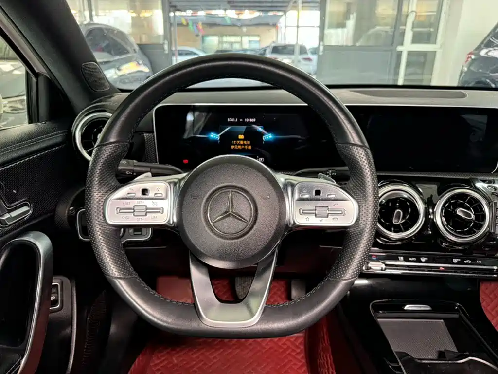 Mercedes-Benz A-Class 2019 2019 A 200 L Sport Sedan