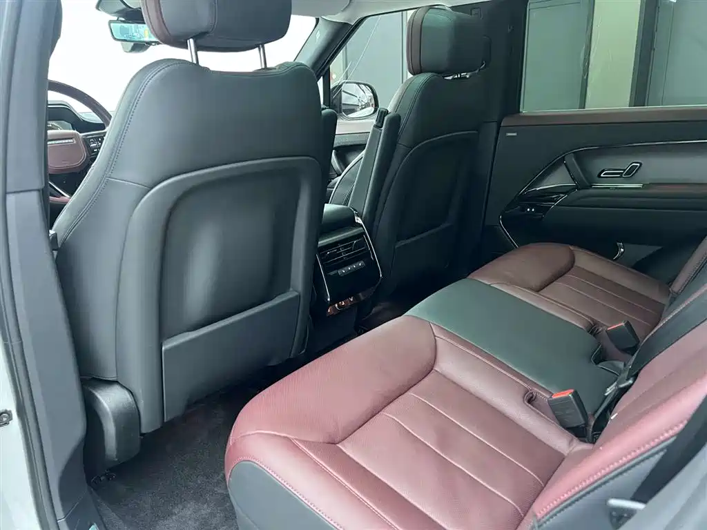 Land Rover Range Rover Sport 2023 400PS Dynamic SE фото 18