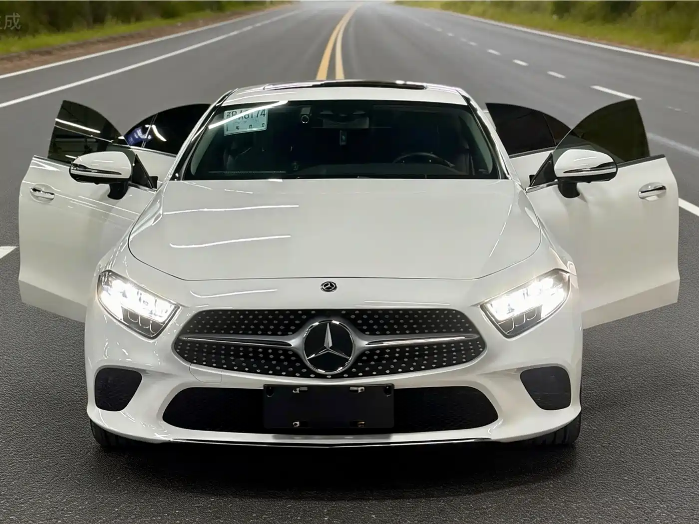 MERCEDES-BENZ CLS