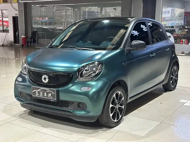 SMART FORFOUR