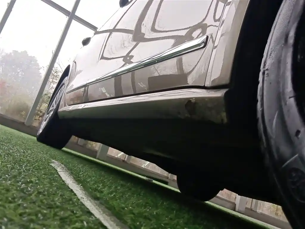 Volkswagen Passat 2016 330TSI DSG Honor Edition фото 21