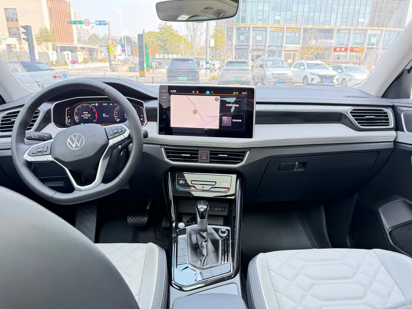 Volkswagen Tayron 2024 330TSI 2WD Luxury Plus Advanced фото 5