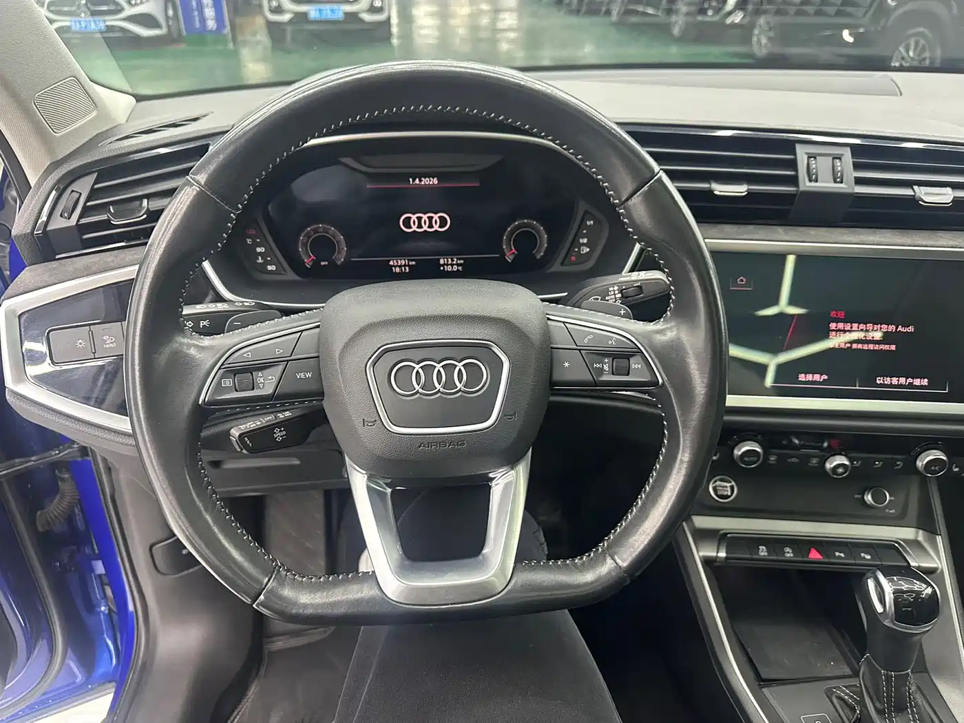 AUDI Q3