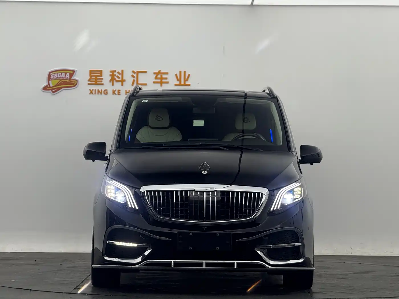 Mercedes-Benz Vito 2021 2.0T Business Edition 7-seater фото 2