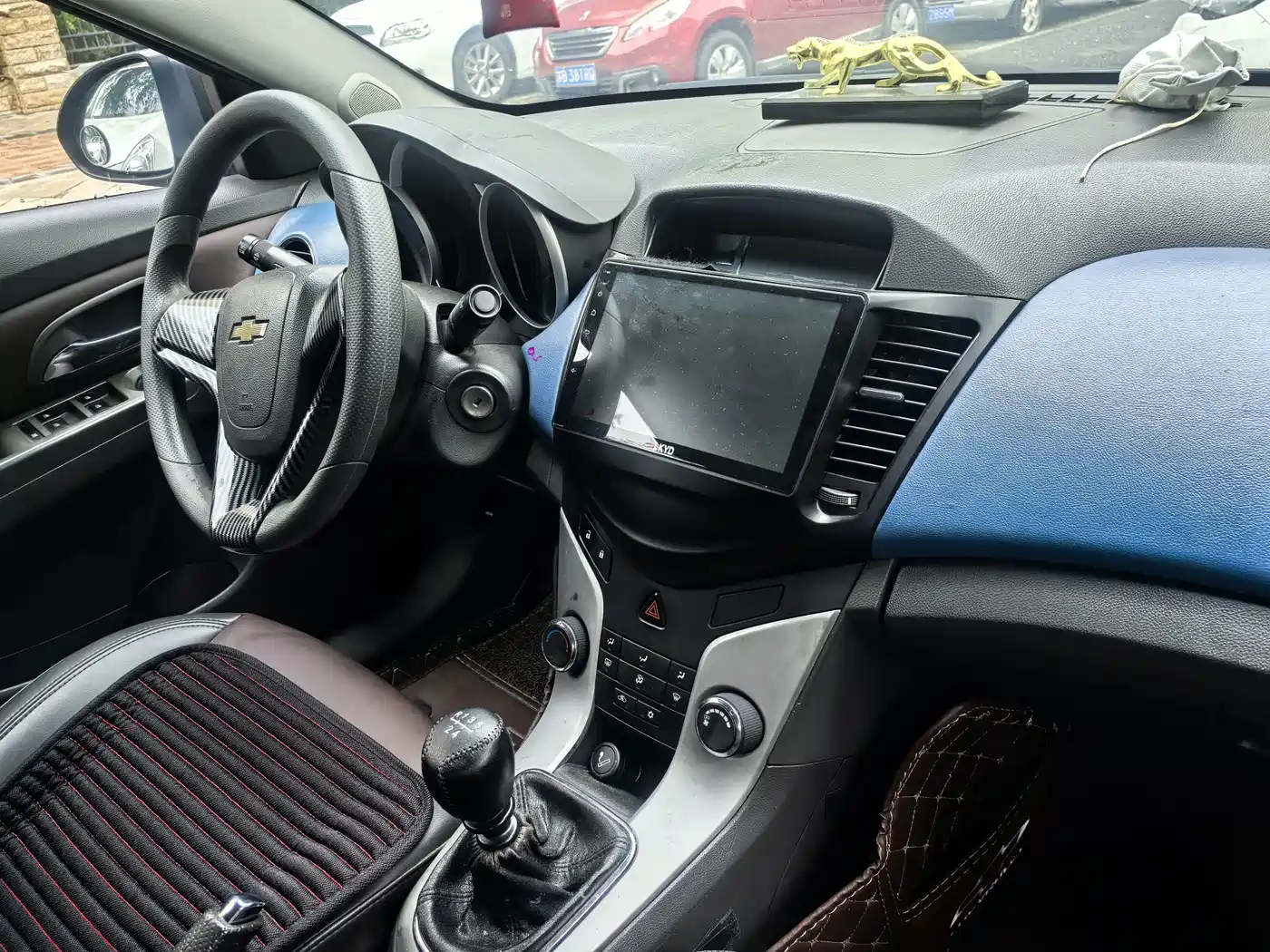 Фото 8 - Chevrolet Cruze