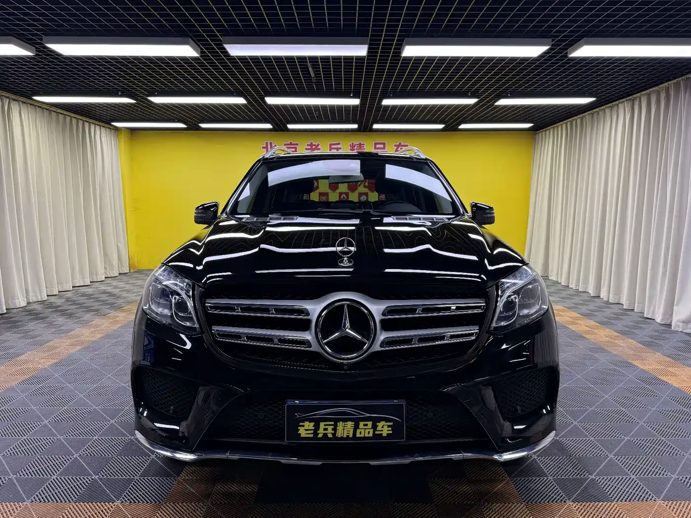 Mercedes-Benz GLS 2018 GLS 400 4MATIC Luxury фото 2