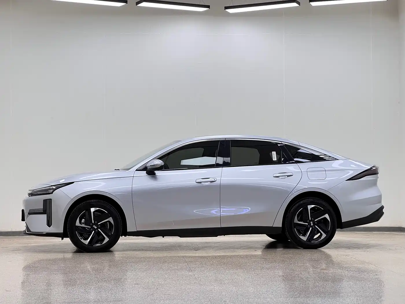 GEELY GALAXY GALAXY L6