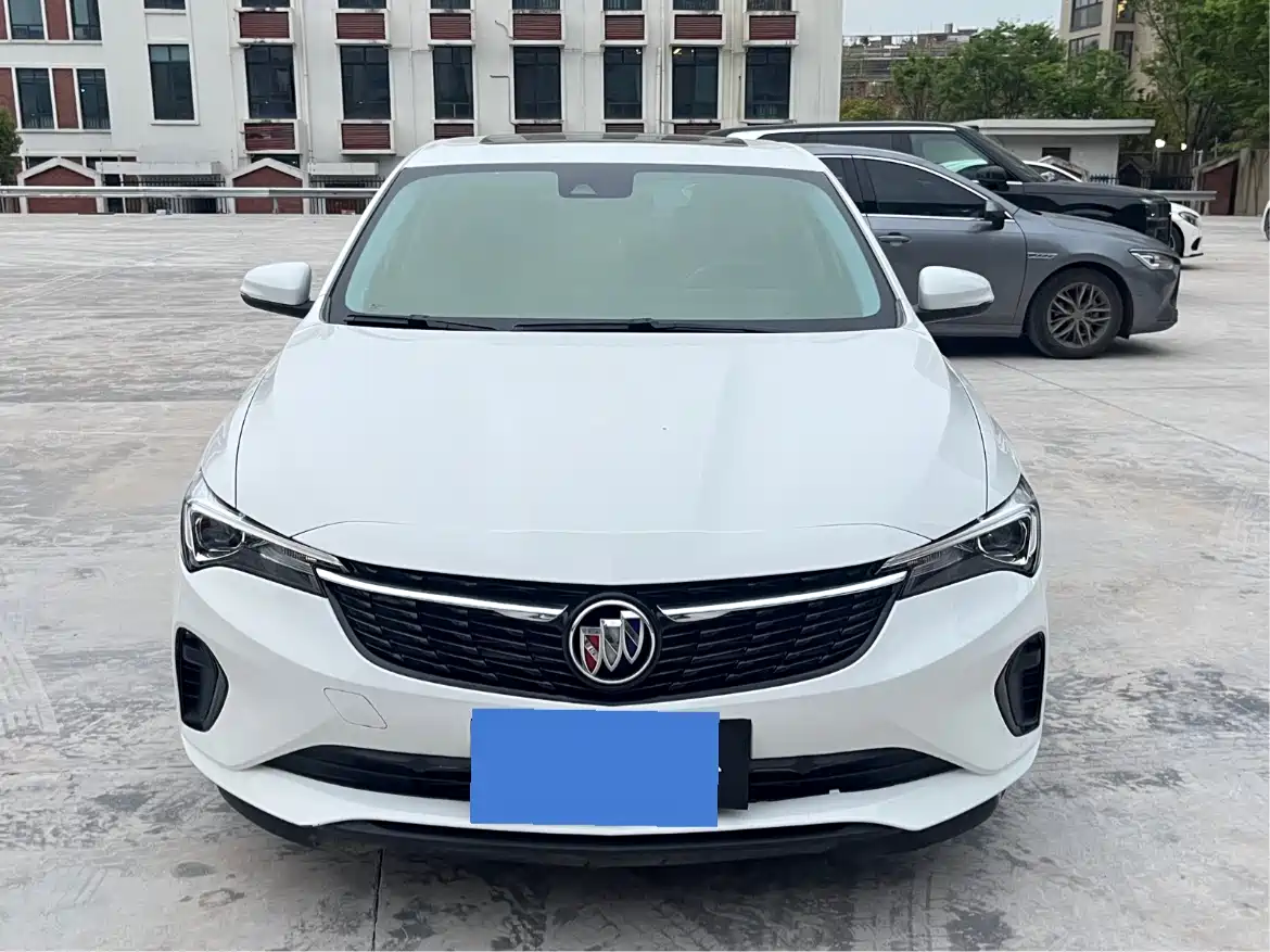 Buick Verano 2023 Pro GS Gale Edition фото 2