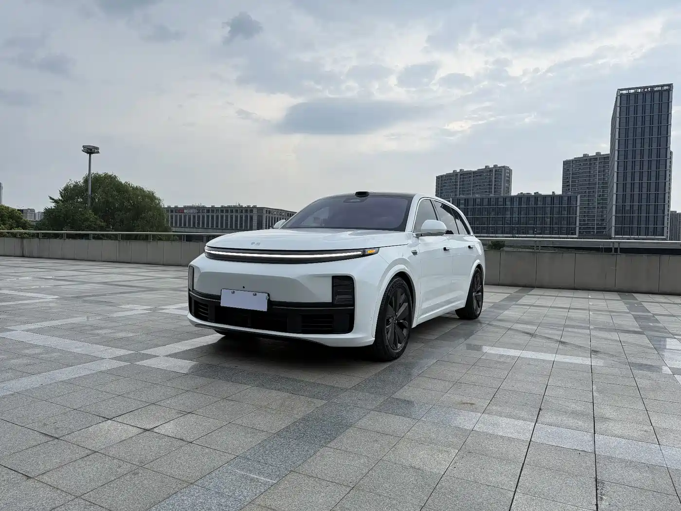 Li Auto L7 2025