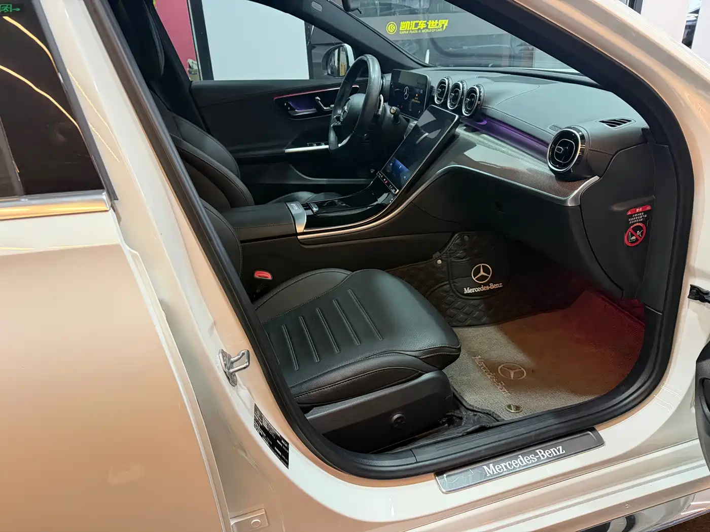 MERCEDES-BENZ C CLASS