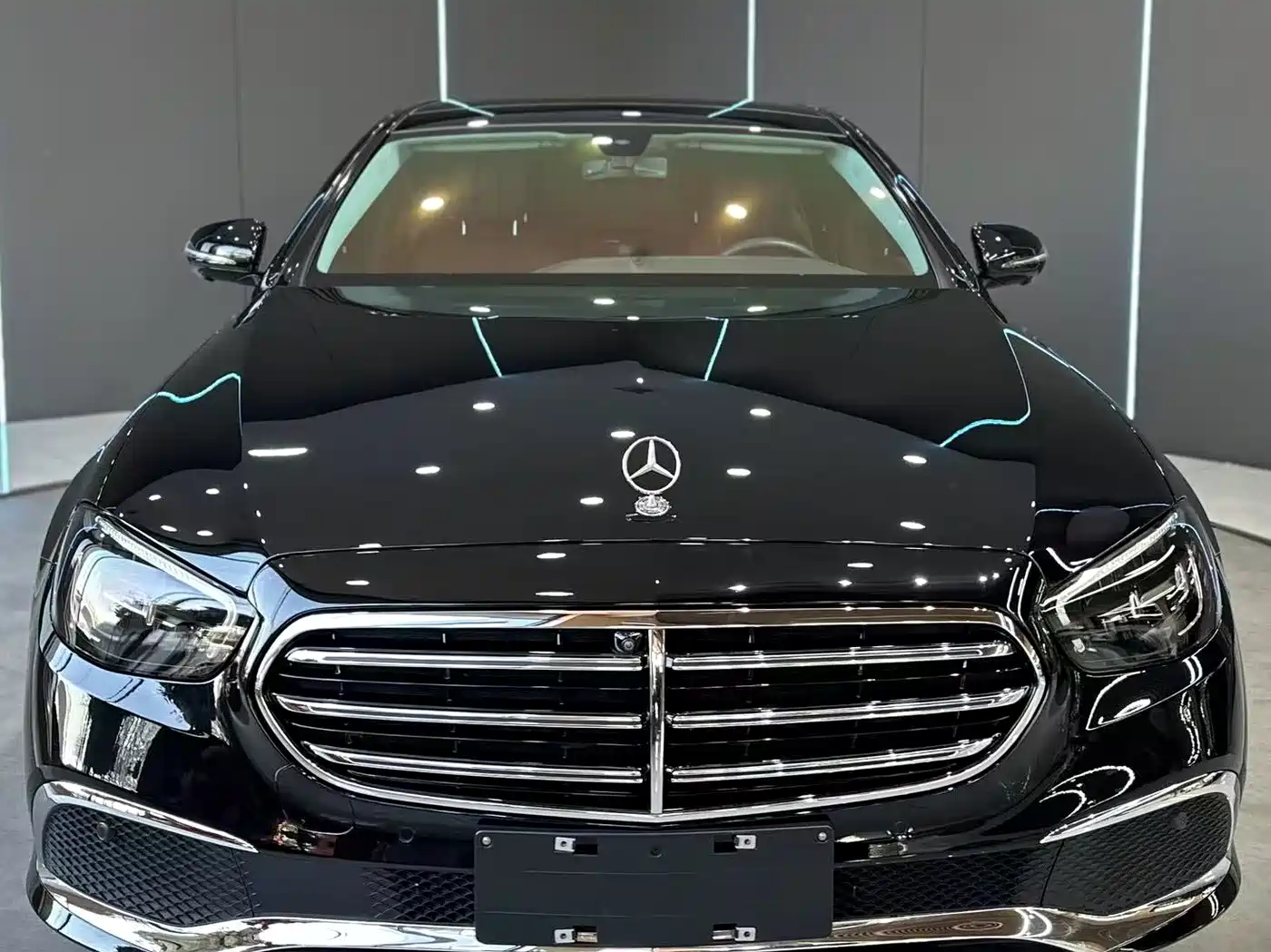 Mercedes-Benz E-Class 2023 E 300 L Fashion фото 2