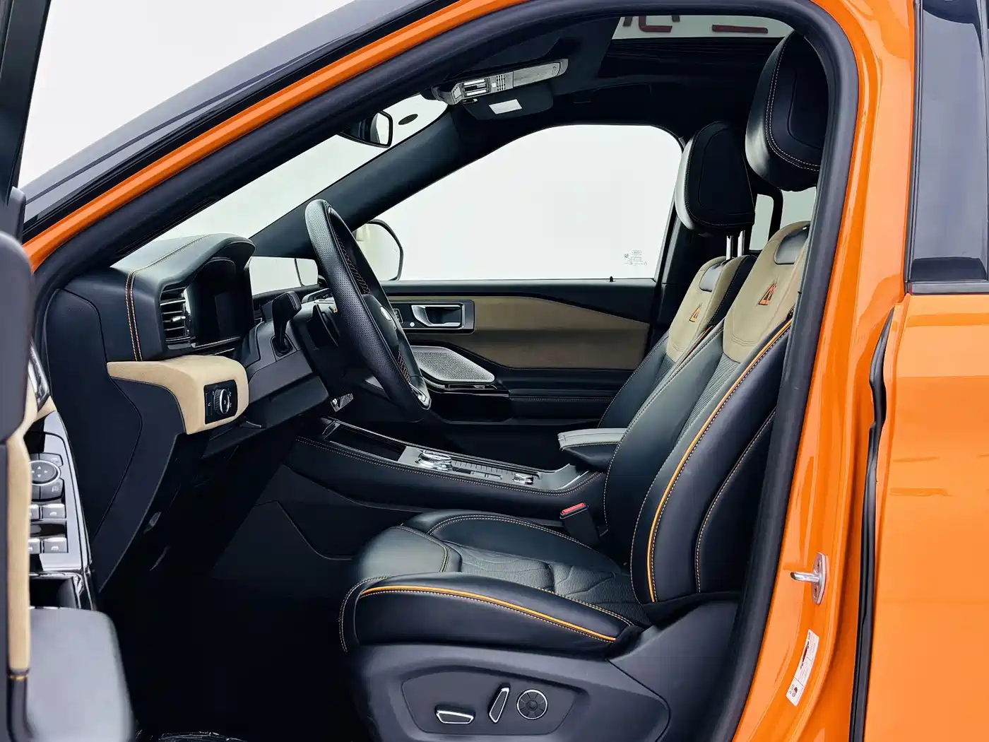 Ford Explorer 2024 2024 2.3T EcoBoost Kunlun Summit Edition 7-Seater