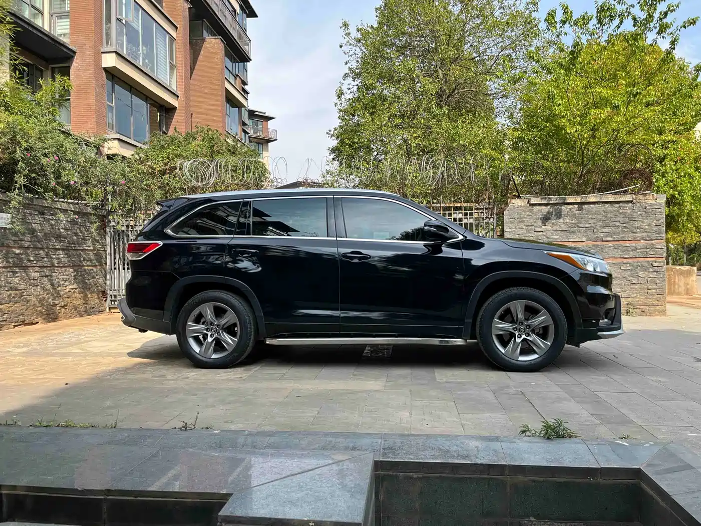 Toyota Highlander 2017 2.0T 4WD Premium 7-Seater фото 4