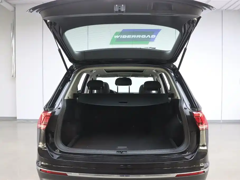 Volkswagen Tiguan L 2018 330TSI Automatic 2WD Luxury Edition фото 29