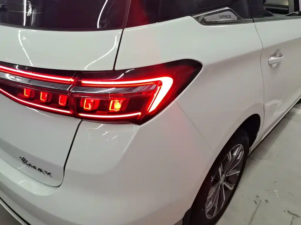 BYD Song MAX 2021 2021 Upgrade 1.5T Automatic Premium Edition 7-Seater