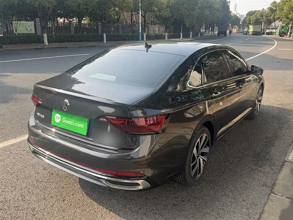 Volkswagen Sagitar 2025 300TSI DSG Excellence Edition фото 6