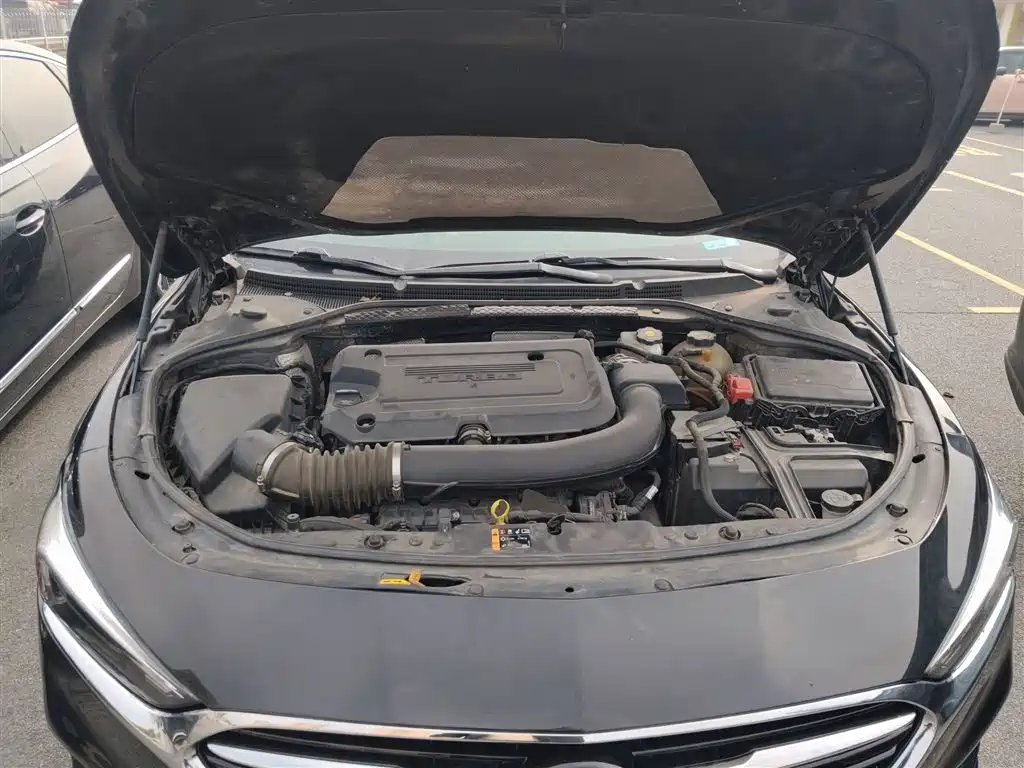 Buick LaCrosse 2021 652T Luxury Edition фото 16