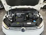 Photo 20 - Volkswagen Touran