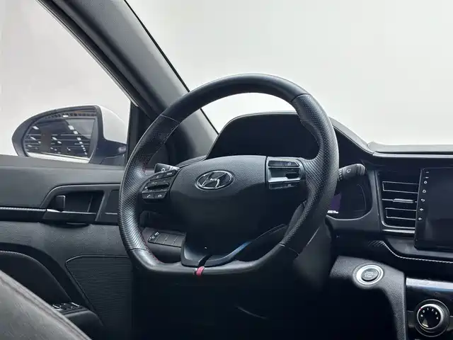 Hyundai Elantra 2019 1.4T Dual-clutch XuanDong·Vitality Type фото 12