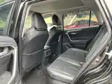 Фото 6 - Toyota Wildlander