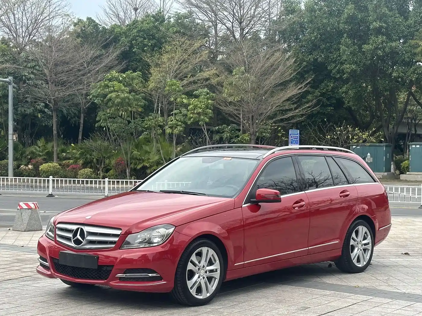 Mercedes-Benz C-Class (Import) 2011 C 200 Fashion Wagon Edition