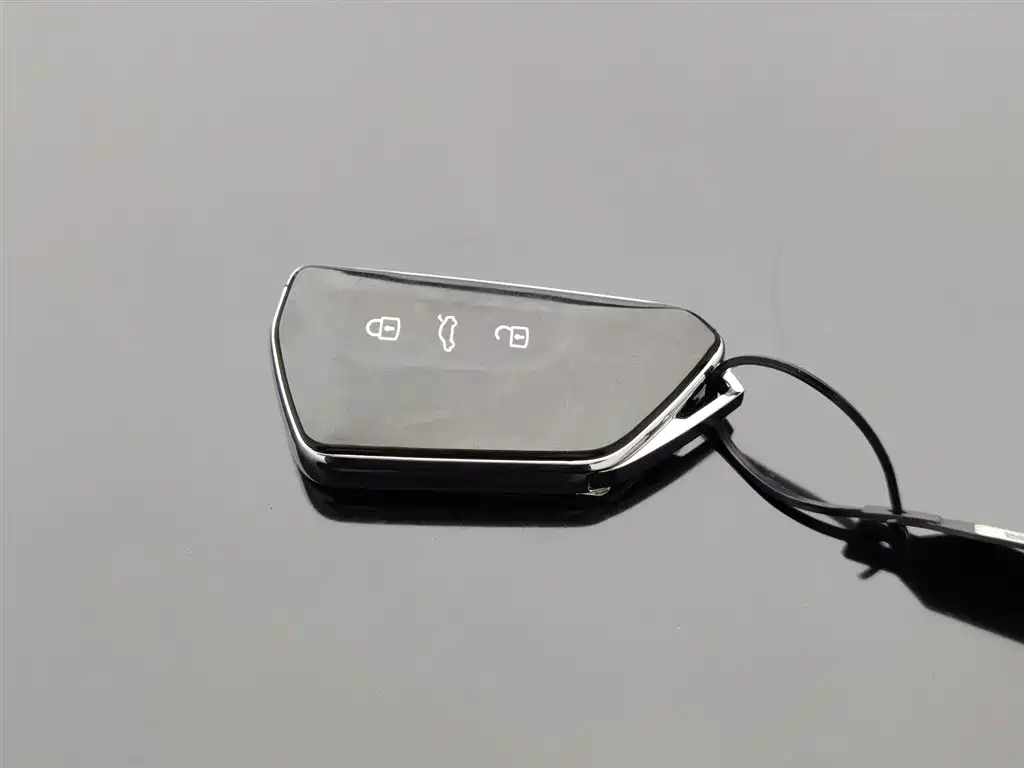 Volkswagen Teramont 2023 Facelift 380TSI AWD Prestige Luxury фото 19