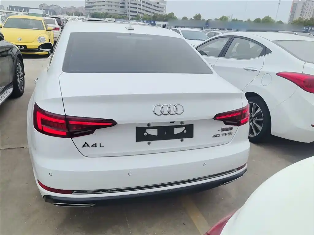 Audi A4L 2019 40 TFSI Progressive (China VI) фото 4