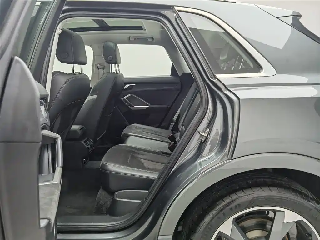 Audi Q3 2021 35 TFSI Fashion Sport фото 15