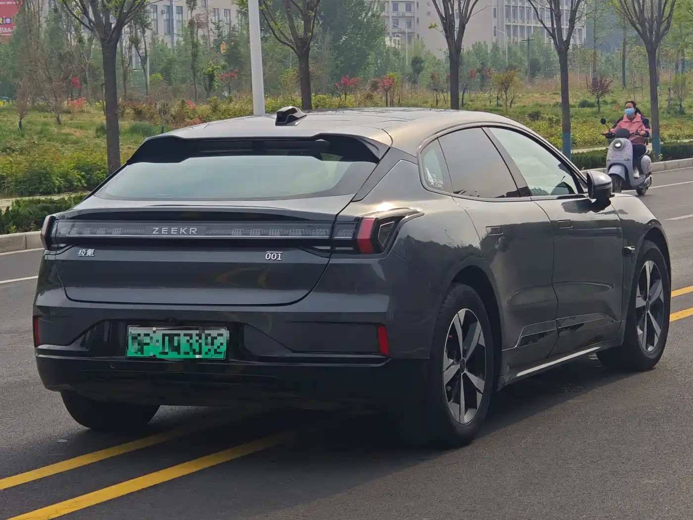 ZEEKR EXTREME KRYPTON 001