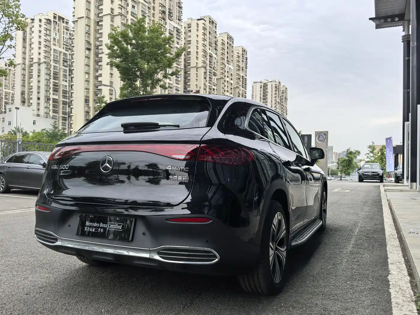 Mercedes-Benz EQE SUV 2024 500 4MATIC Luxury Edition фото 19
