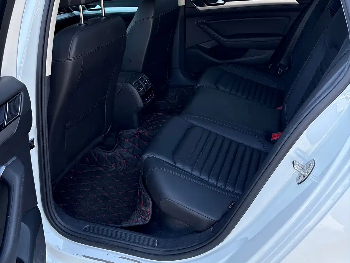 Volkswagen Weilan 2018 380TSI 2WD Comfort Edition фото 11