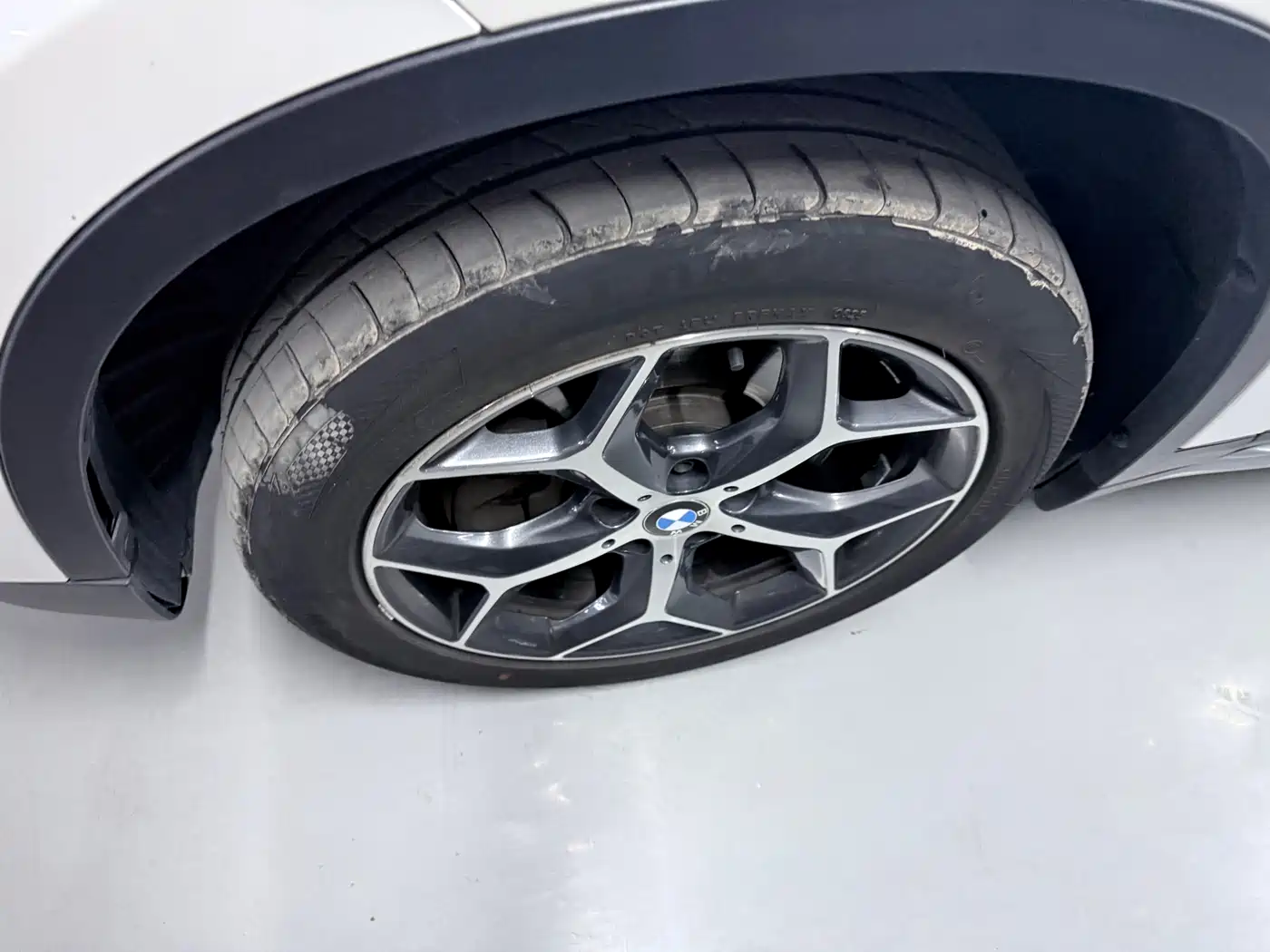 BMW X1 2018 xDrive20Li Luxury Model фото 5