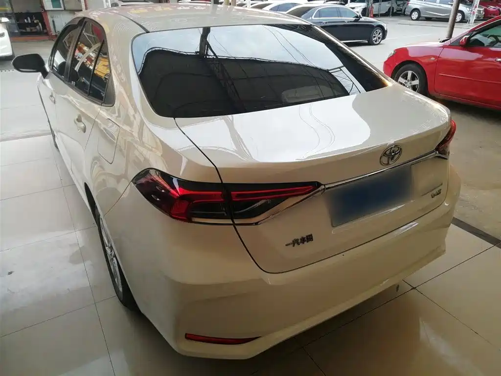 Toyota Corolla 2021 1.2T S-CVT Elite Edition фото 23