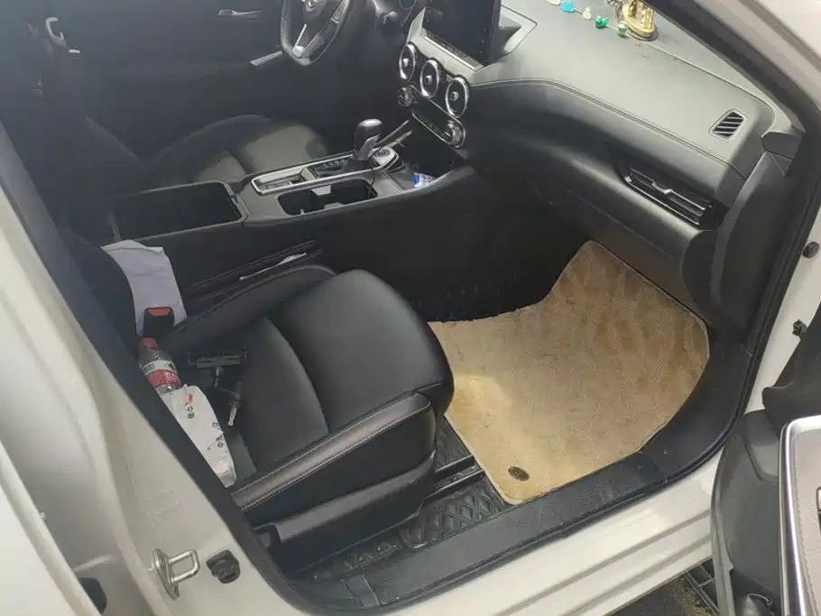 Nissan SYLPHY, миниатюра 8