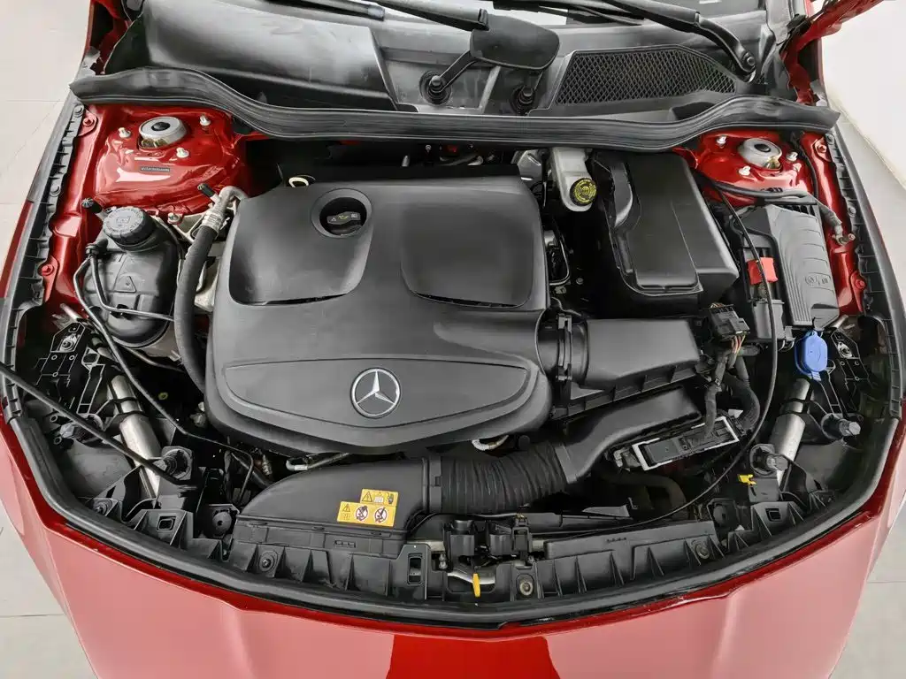 Photo 6 - Mercedes-Benz CLA (Import)