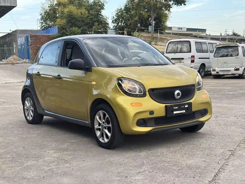 smart forfour 2017 2016 1.0L 52kW Agile Edition