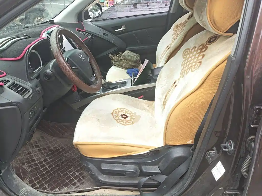 Luxgen U6 SUV 2016 2015 1.8T Innovation Upgrade