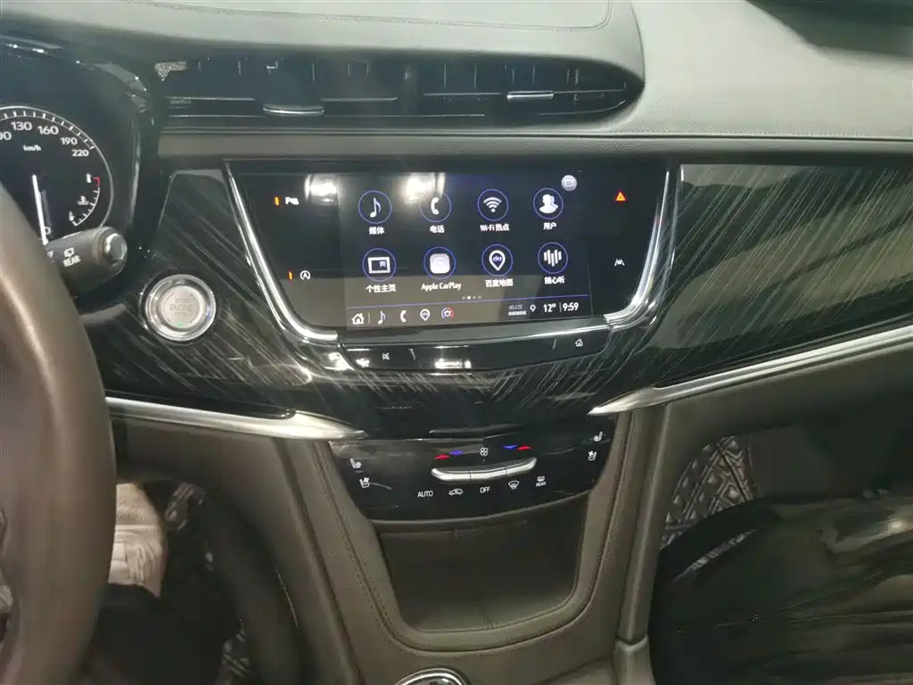 Cadillac XT6 2022 2.0T 6-Seater 4WD Luxury 120th Anniversary Limited Edition фото 13