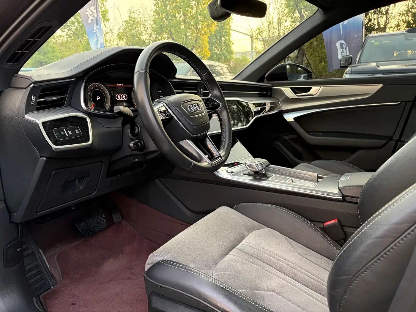 Audi A6L 2023 45 TFSI Premium Selection Dynamic фото 4