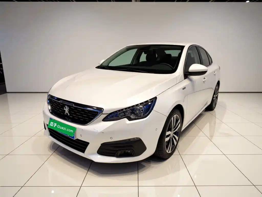 Фото 1 - Peugeot 308
