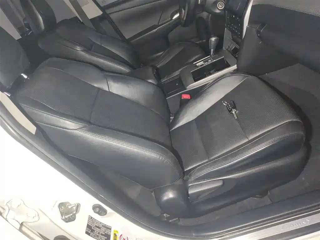 Toyota Camry 2015 Junrui 2.0S Dynamic Edition фото 25