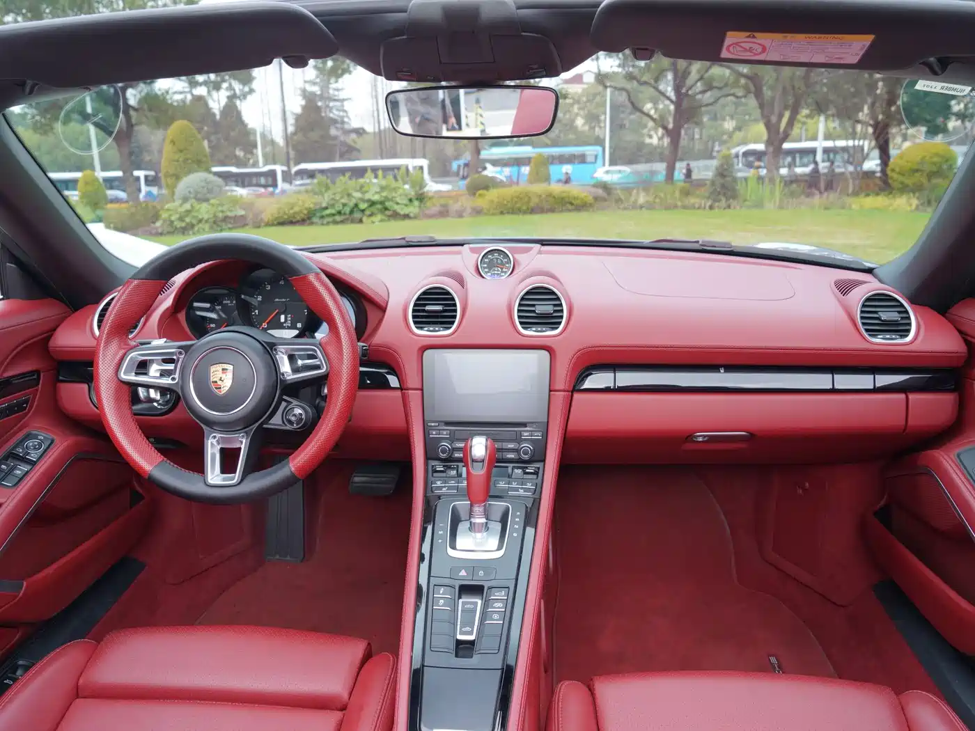 Porsche 718 2022 Boxster T 2.0T фото 11