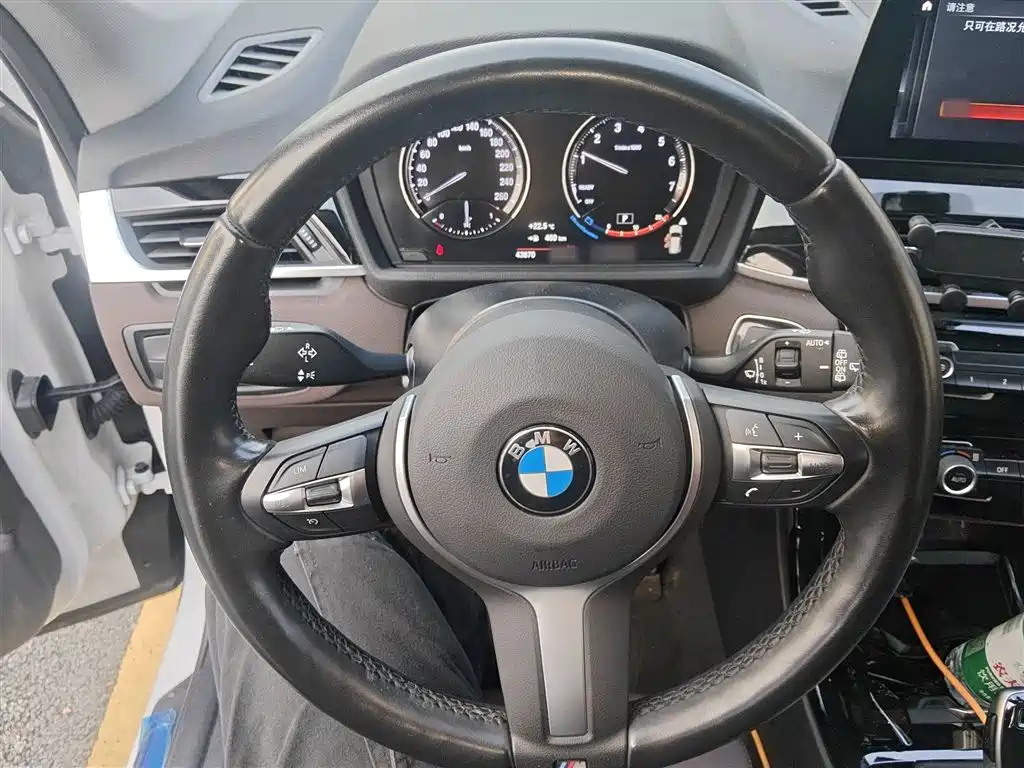 BMW X1 2021 Facelift sDrive20Li Premium фото 3