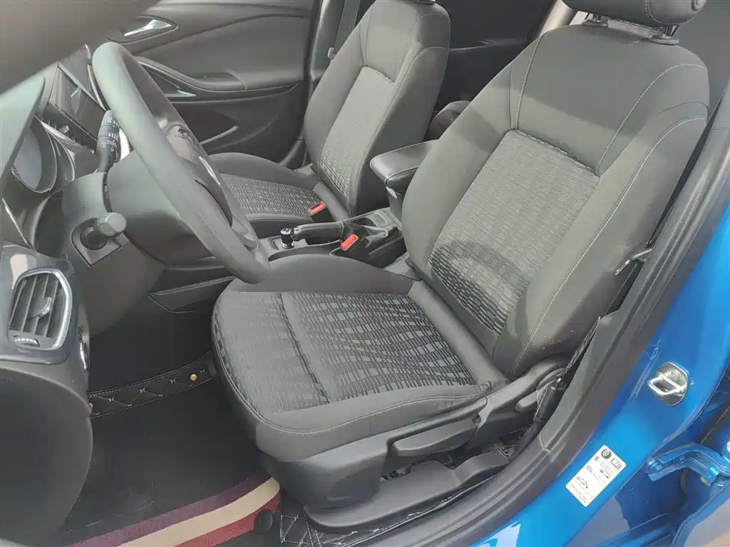 Buick Verano 2016 Hatchback 15S Auto Progressive фото 15