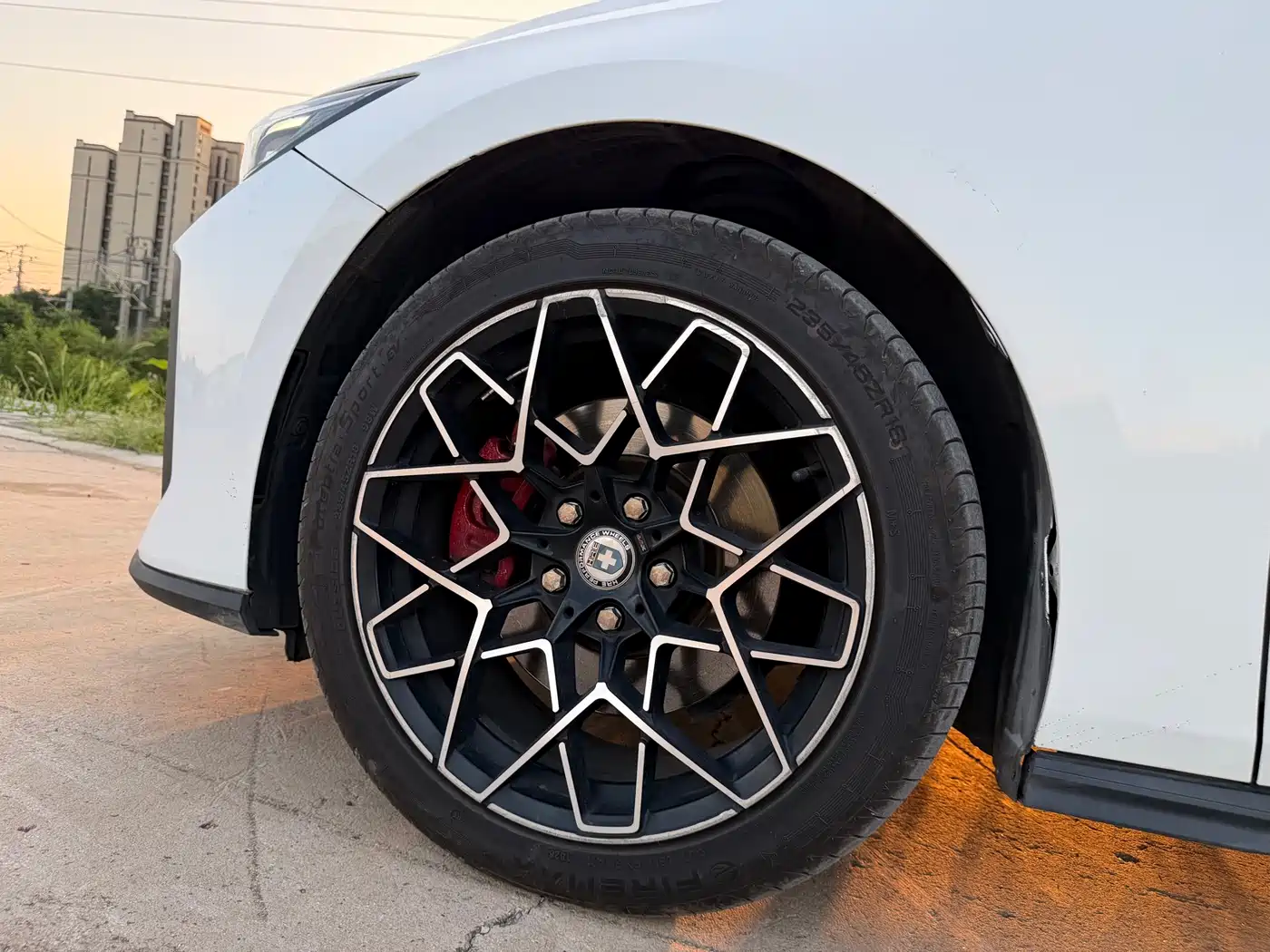 Changan UNI-V iDD 2023 2023 ZhiDian iDD 1.5T 113km Smart Fun Edition