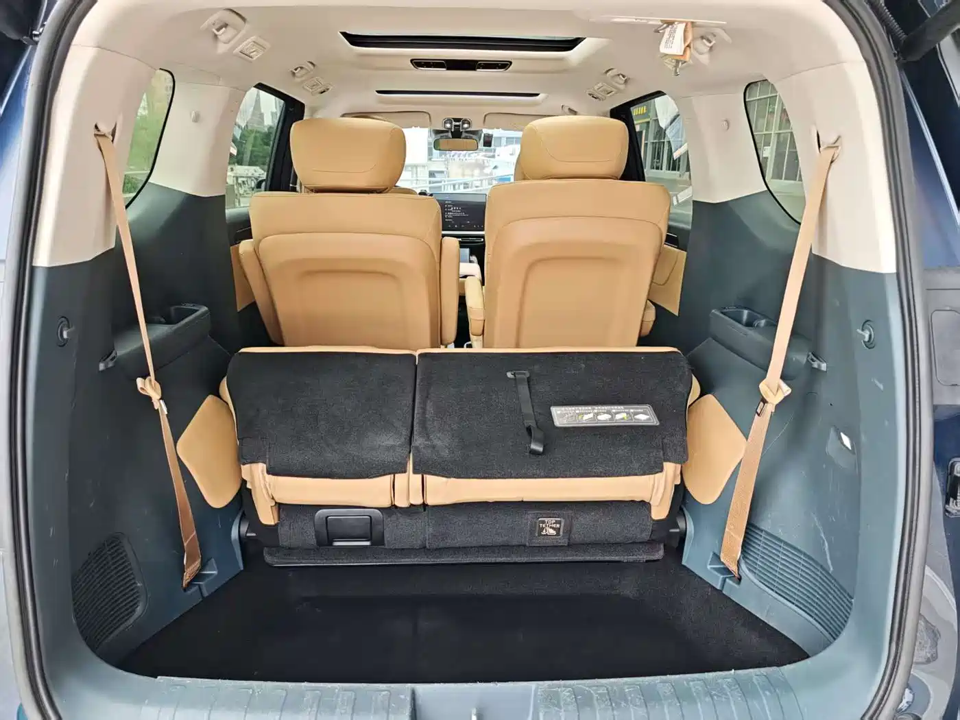 GAC Trumpchi Trumpchi E8 NEV 2024 Model 150km MAX фото 10