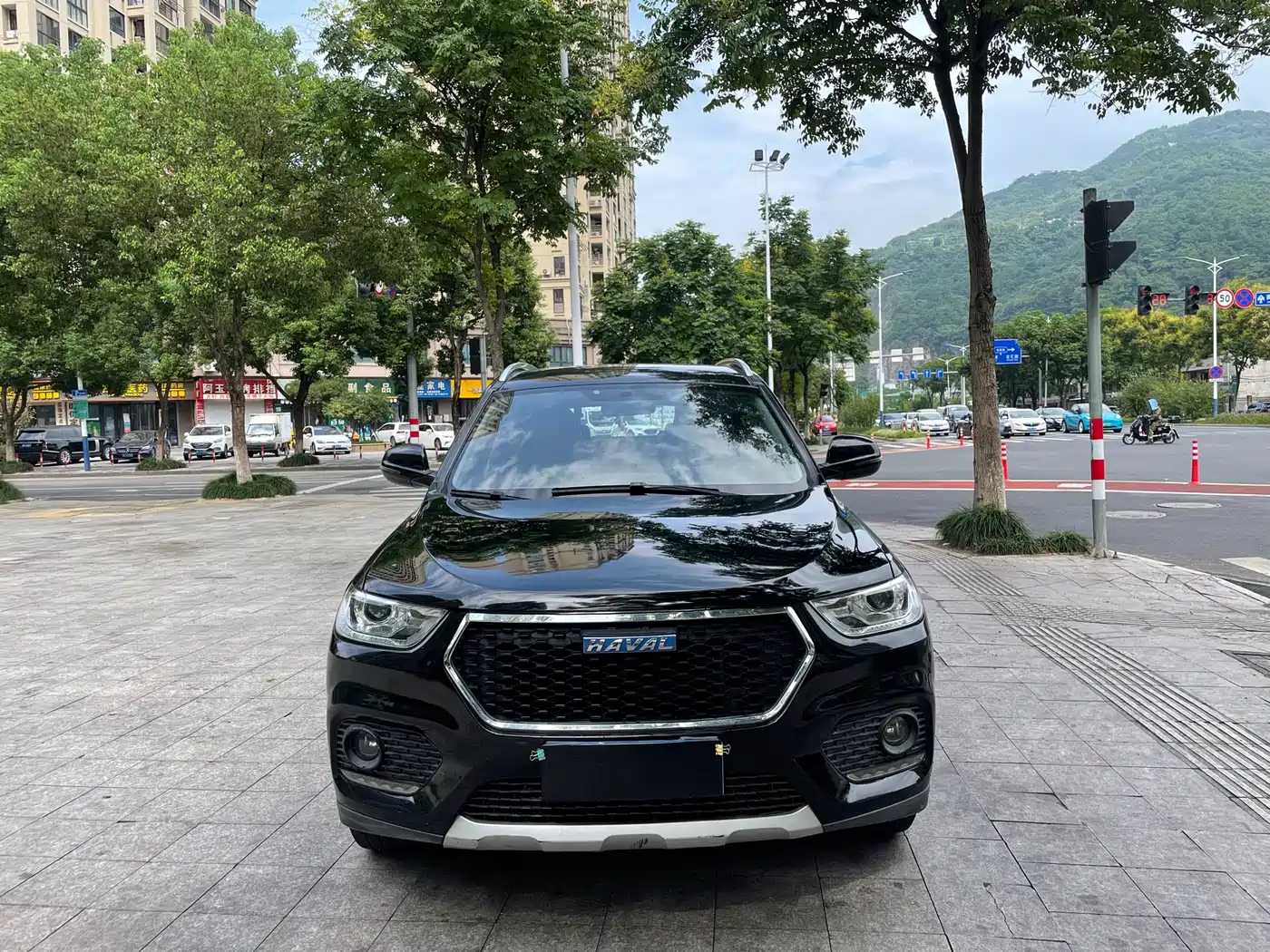 Haval H2 2017 Blue Label 1.5T Manual 2WD Elite фото 2