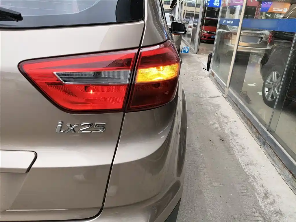 Hyundai Beijing Hyundai ix25 2015 1.6L Automatic 2WD Smart GLS фото 24