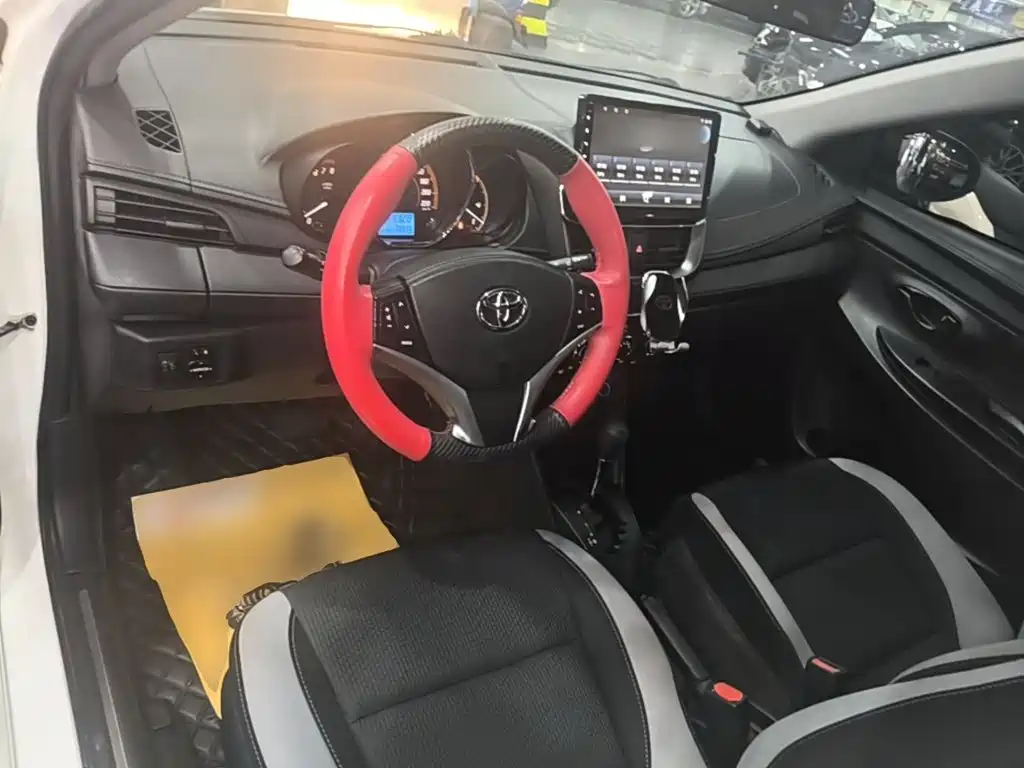 Toyota Yaris, миниатюра 10